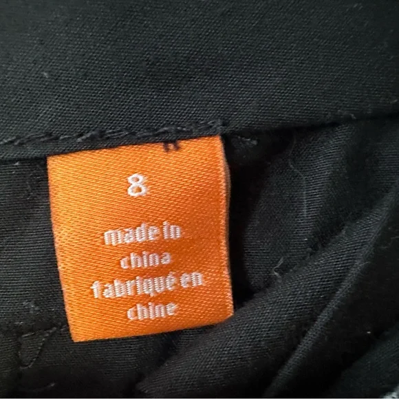 Woman’s Joe Fresh Brocade Cream and Black Shorts Size 8 New Used Condition - Picture 5 of 9